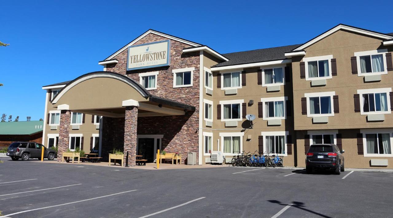 Yellowstone Park Hotel Уест Йелоустоун Екстериор снимка