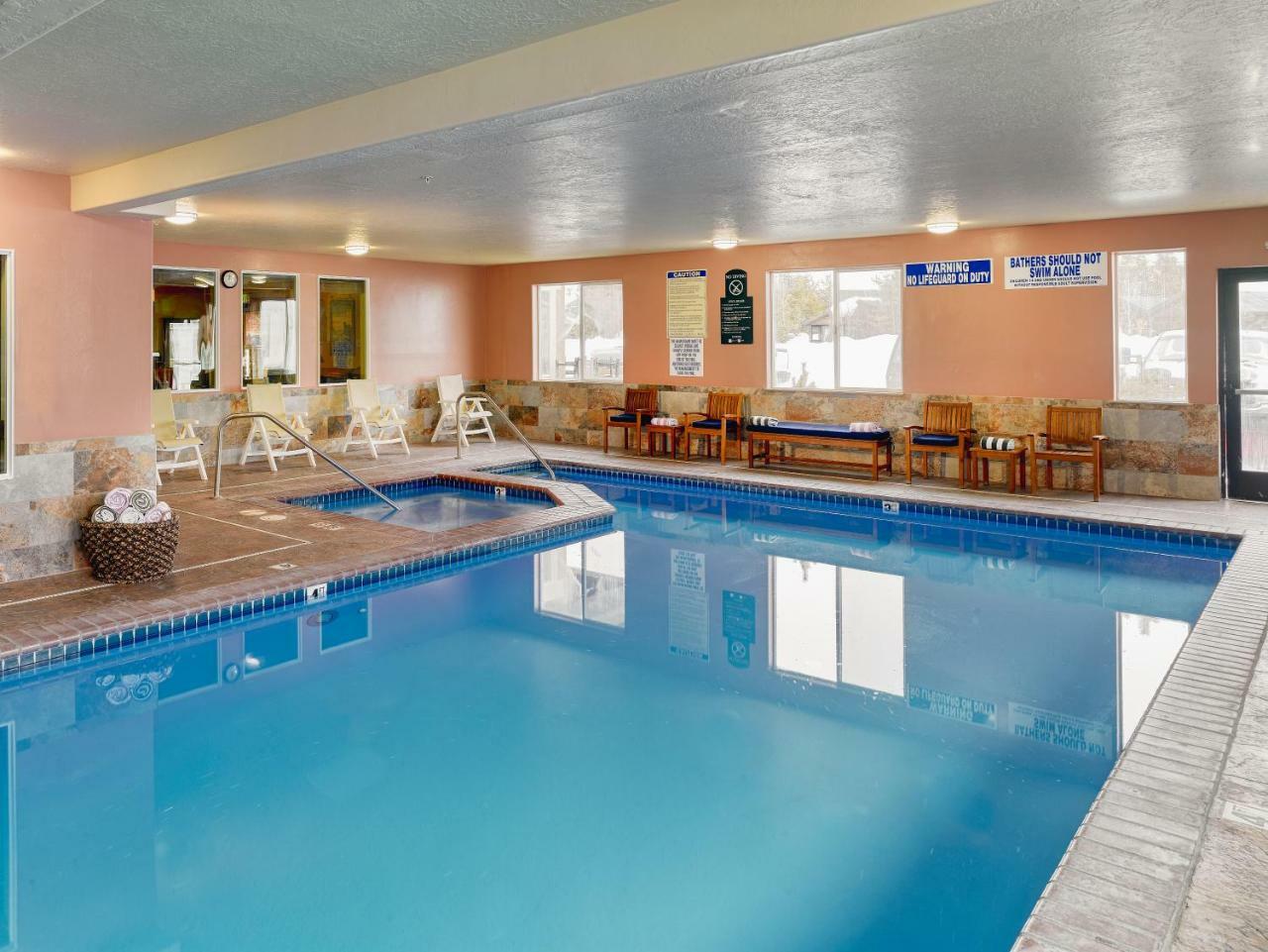 Yellowstone Park Hotel Уест Йелоустоун Екстериор снимка