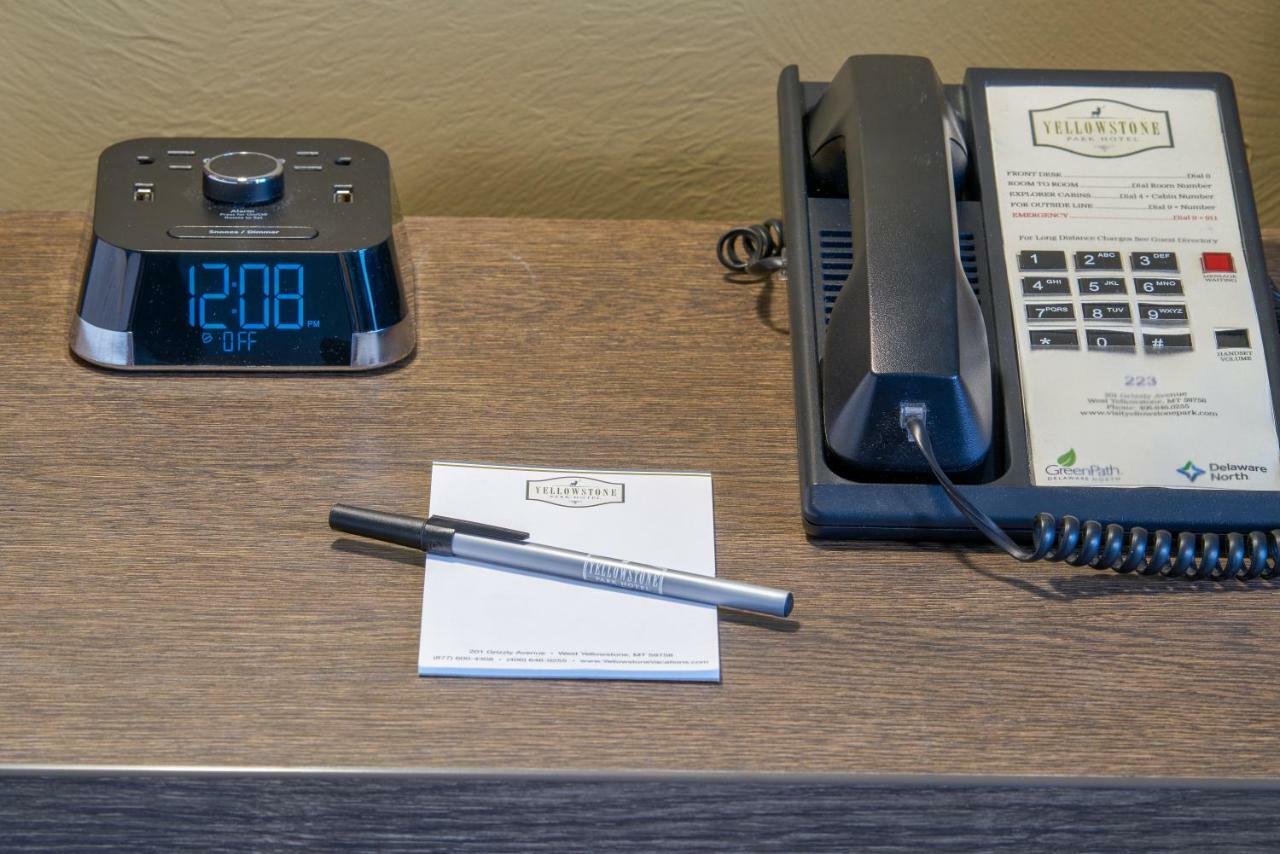 Yellowstone Park Hotel Уест Йелоустоун Екстериор снимка