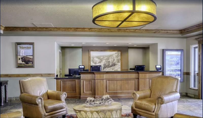 Yellowstone Park Hotel Уест Йелоустоун Екстериор снимка