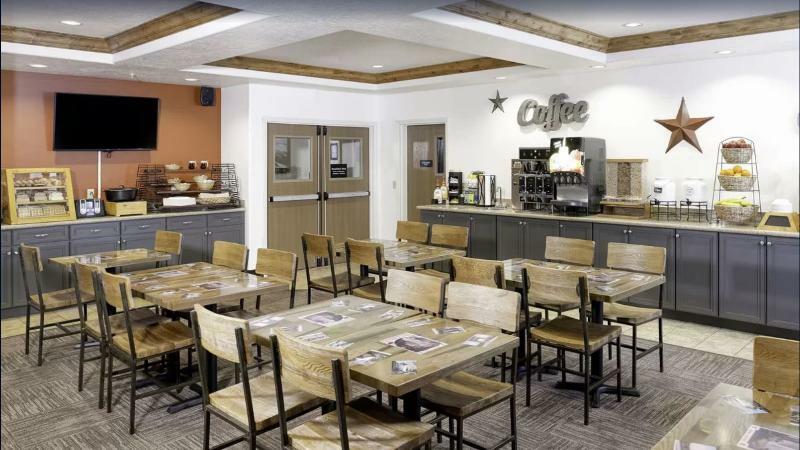 Yellowstone Park Hotel Уест Йелоустоун Екстериор снимка