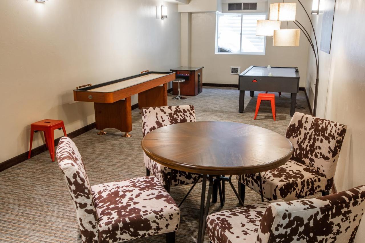 Yellowstone Park Hotel Уест Йелоустоун Екстериор снимка